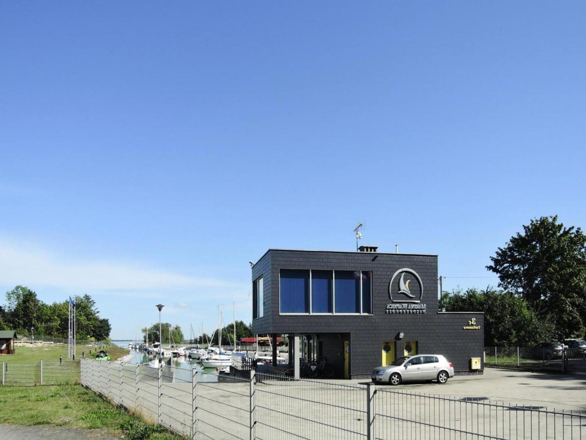 Bungalow In Lubin At 300 M From The Lake Exterior photo