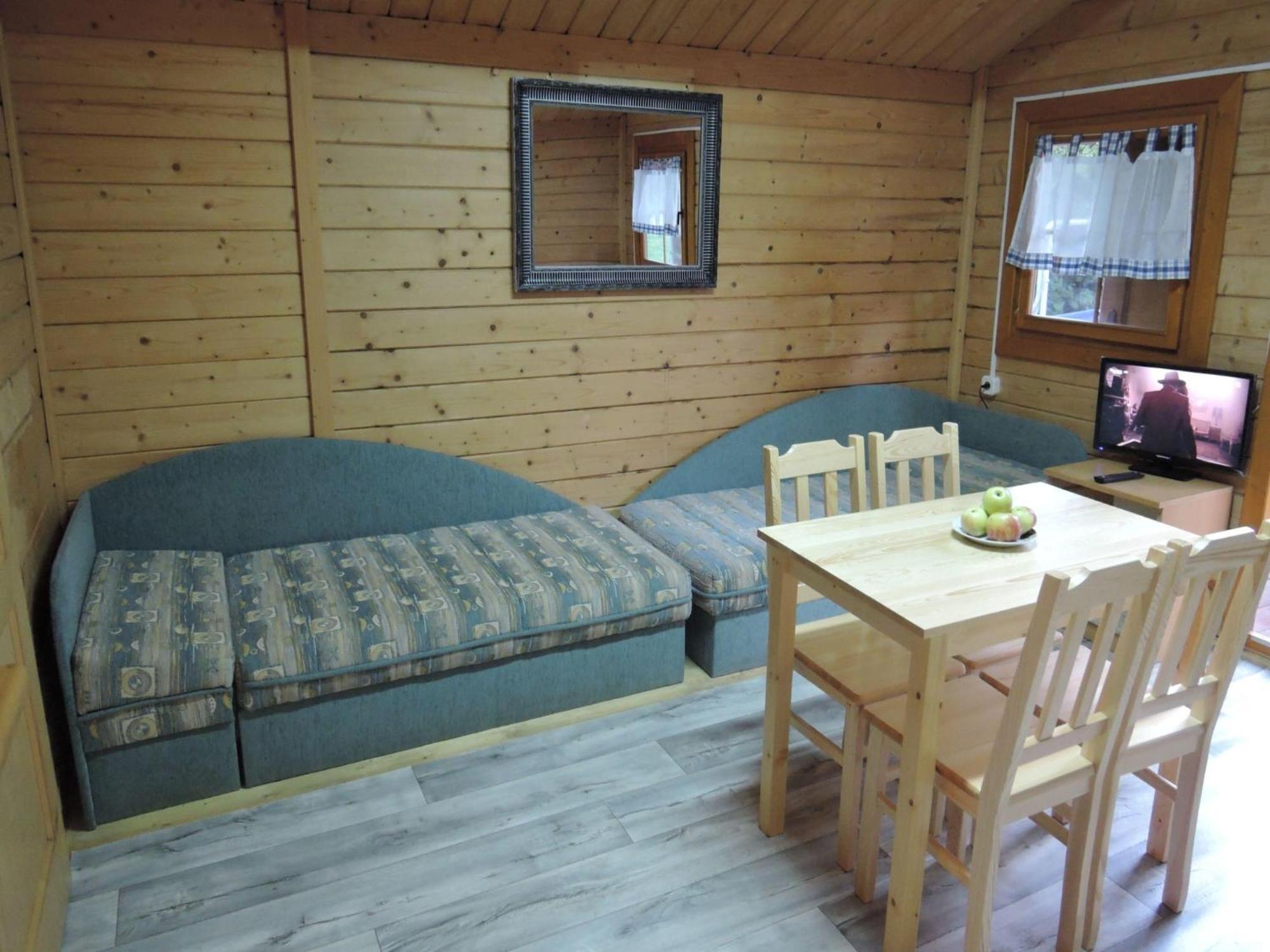 Bungalow In Lubin At 300 M From The Lake Exterior photo